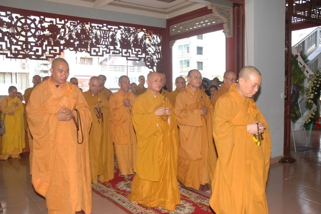 Chùm ảnh sáng ngày thứ 3 tang lễ: TW GHPGVN viếng giác linh ĐLHT. Thích Từ Nhơn