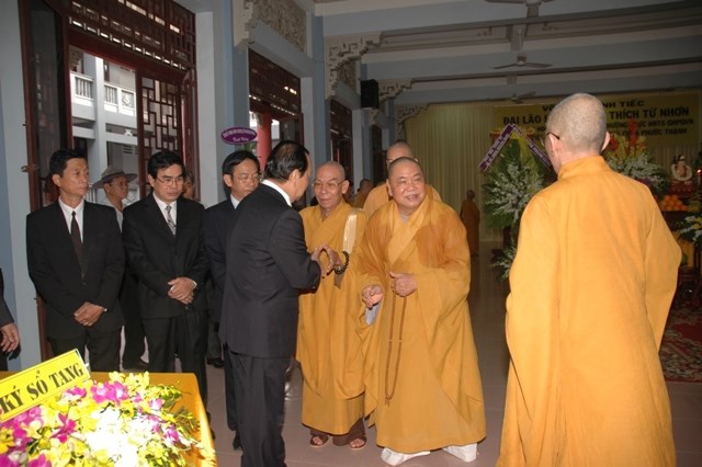 TP. HCM: Các phái đoàn viếng tang lê ĐLHT Thích Từ Nhơn ngày thứ nhất