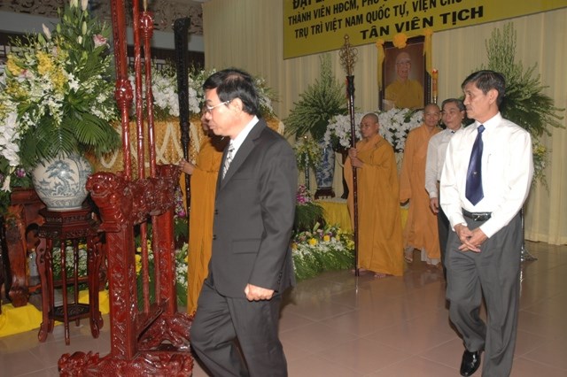 TP. HCM: Các phái đoàn viếng tang lê ĐLHT Thích Từ Nhơn ngày thứ nhất