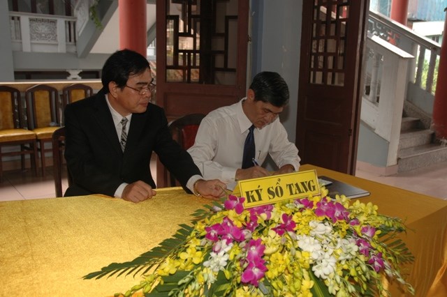 TP. HCM: Các phái đoàn viếng tang lê ĐLHT Thích Từ Nhơn ngày thứ nhất