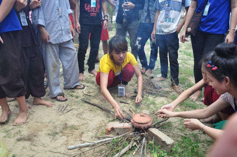 Trại hè sinh hoạt Phật pháp thanh thiếu niên tại chùa Đà Liễu - ngày thứ 2