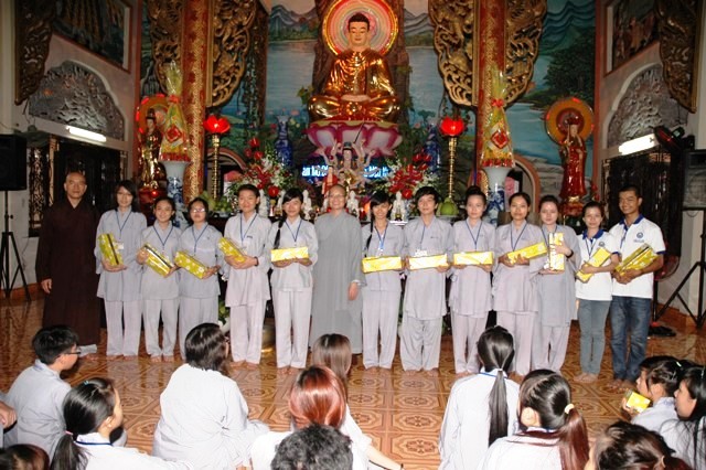 Gieo Hạt Từ Tâm 14: Bảy đóa sen hồng