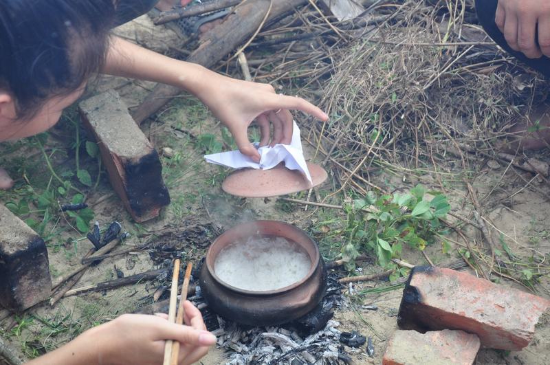 Trại hè sinh hoạt Phật pháp thanh thiếu niên tại chùa Đà Liễu - ngày thứ 2