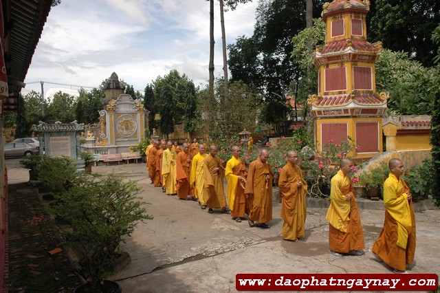 Chùm ảnh: Chư Tăng đang An cư tại trường hạ chùa Hội Khánh - Bình Dương