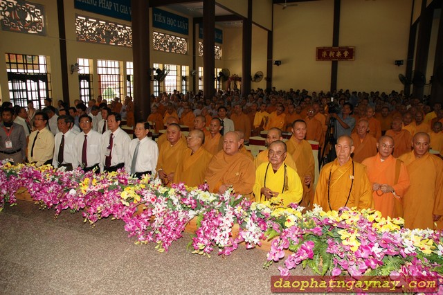 Bình Dương: Lễ đón nhận xác lập kỷ lục "Tượng Phật Nhập Niết Bàn Nằm Trên Mái Chùa Dài Nhất Châu Á"