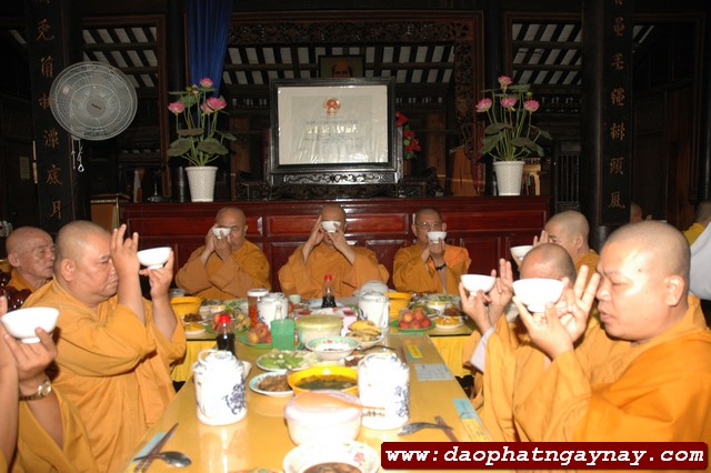 Chùm ảnh: Chư Tăng đang An cư tại trường hạ chùa Hội Khánh - Bình Dương