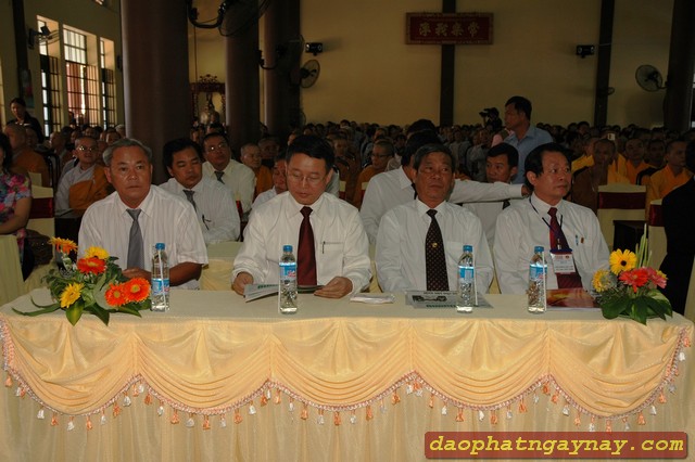 Bình Dương: Lễ đón nhận xác lập kỷ lục "Tượng Phật Nhập Niết Bàn Nằm Trên Mái Chùa Dài Nhất Châu Á"