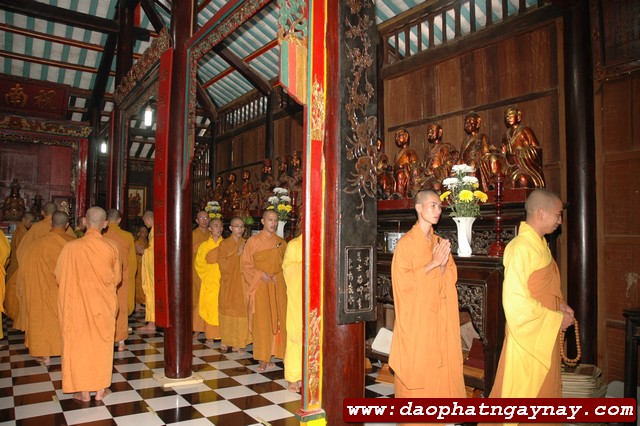 Chùm ảnh: Chư Tăng đang An cư tại trường hạ chùa Hội Khánh - Bình Dương