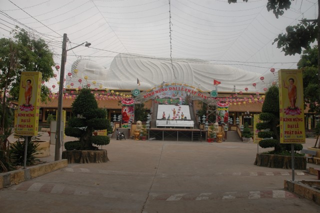 TP. HCM - Bình Dương: Khởi động mùa Phật đản PL 2557