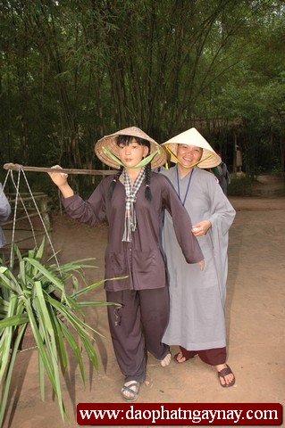 Khóa tu Gieo Hạt Từ Tâm 16: Đất thép Củ Chi