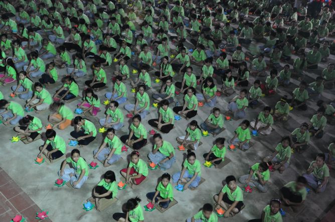 Hà Nội: Chùm ảnh đọng lại trong khóa tu mùa hè 2013 chùa Nam Du Thượng