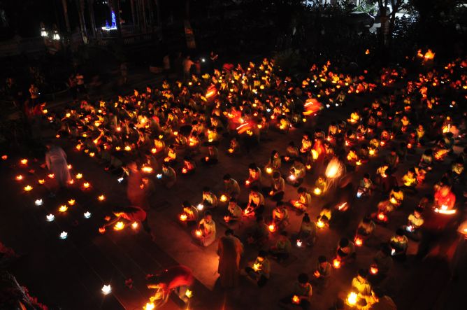 Hà Nội: Chùm ảnh đọng lại trong khóa tu mùa hè 2013 chùa Nam Du Thượng