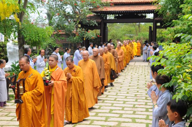 TP. HCM: Tịnh viện Pháp Hạnh tạ đàn Dược Sư Thất Châu