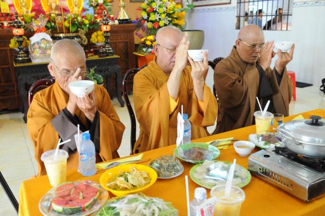 TP. HCM: Tịnh viện Pháp Hạnh tạ đàn Dược Sư Thất Châu
