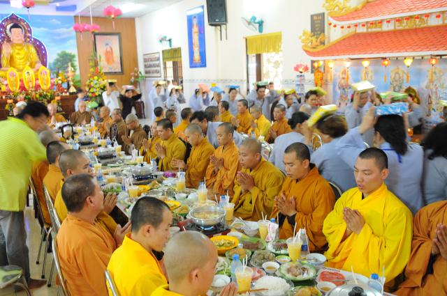 TP. HCM: Tịnh viện Pháp Hạnh tạ đàn Dược Sư Thất Châu