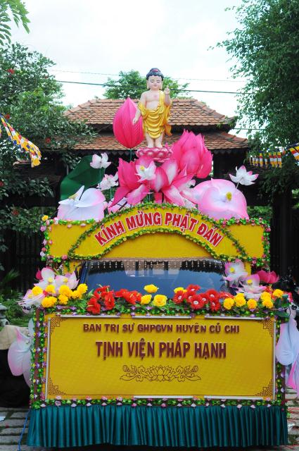 TP.HCM: Thiêng liêng đại lễ tắm Phật sơ sinh tại TV Pháp Hạnh