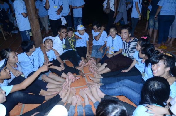 Buôn Mê: Bửa cơm yêu thương tại khóa tu Thiện Tài Đồng Tử