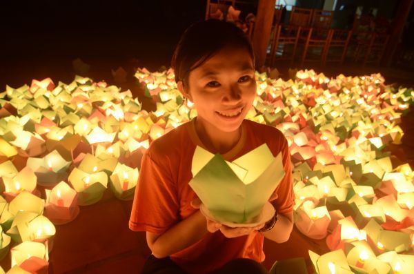 Buôn Mê: Thương màu áo trắng của Thiện Tài Đồng Tử