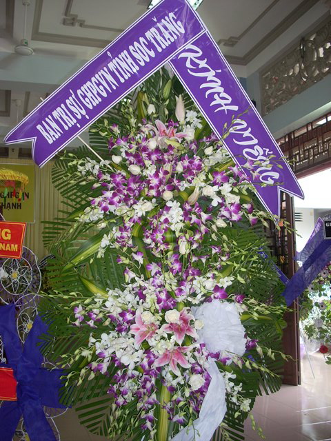 Hình ảnh viếng tang lễ HT. Thích Từ Nhơn buổi sáng ngày thứ hai