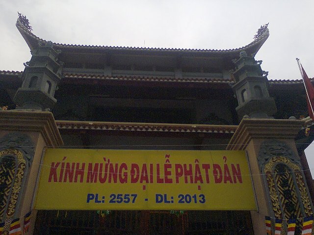 TP. HCM - Bình Dương: Khởi động mùa Phật đản PL 2557