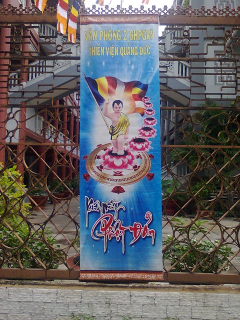 TP. HCM - Bình Dương: Khởi động mùa Phật đản PL 2557