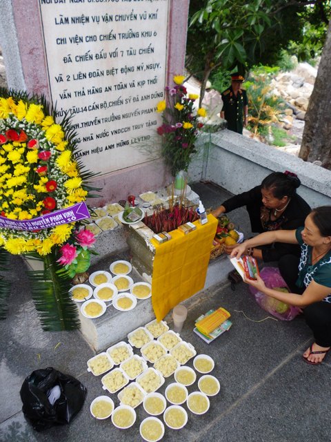Khánh Hòa: Đại lễ cầu siêu anh hùng liệt sĩ tại chùa Từ Tôn - Hòn Đỏ, Nha Trang