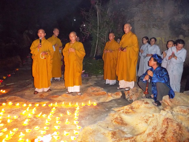 Khánh Hòa: Đại lễ cầu siêu anh hùng liệt sĩ tại chùa Từ Tôn - Hòn Đỏ, Nha Trang
