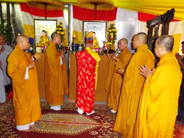 Khánh Hòa: Đại lễ cầu siêu anh hùng liệt sĩ tại chùa Từ Tôn - Hòn Đỏ, Nha Trang