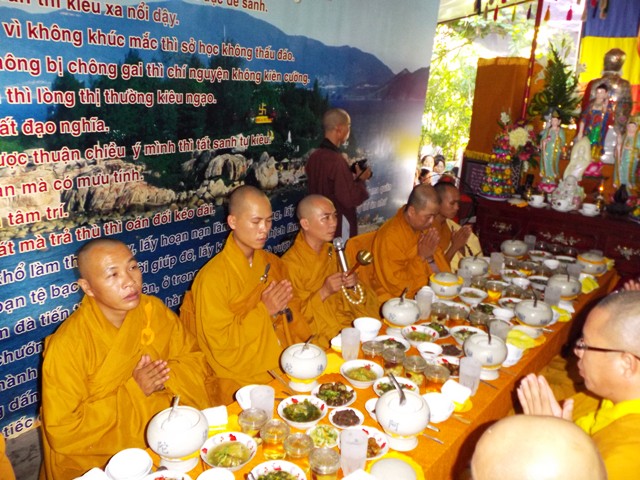 Khánh Hòa: Đại lễ cầu siêu anh hùng liệt sĩ tại chùa Từ Tôn - Hòn Đỏ, Nha Trang