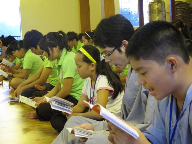 Hà Nội: Khóa tu chùa Nam Dư Thượng và hội thi tranh