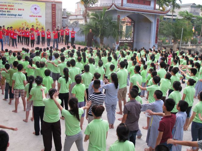 Hà Nội: Khóa tu chùa Nam Dư Thượng và hội thi tranh