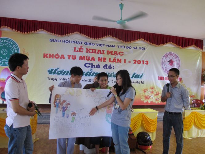 Hà Nội: Khóa tu chùa Nam Dư Thượng và hội thi tranh