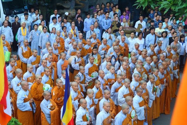 TP.HCM: Thiêng liêng đại lễ Phật đản tại chùa Phổ Quang