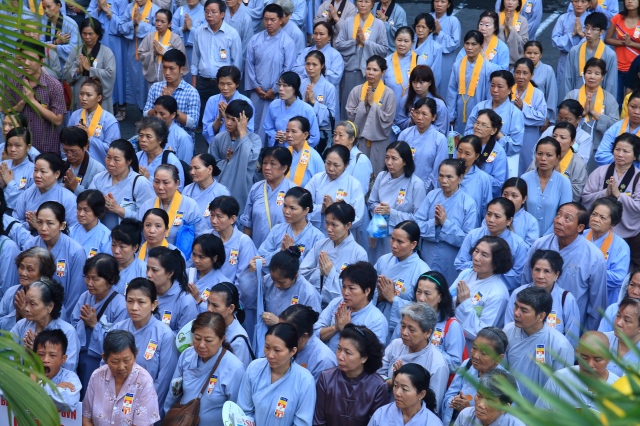 TP.HCM: Thiêng liêng đại lễ Phật đản tại chùa Phổ Quang