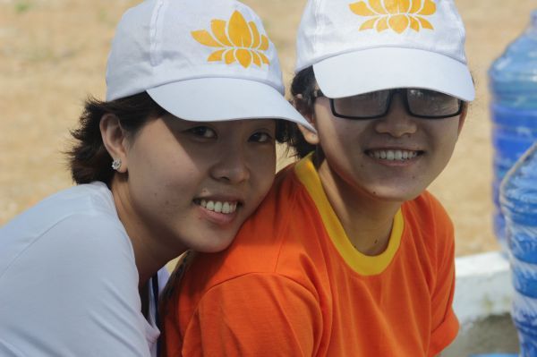 Buôn Mê: Thương màu áo trắng của Thiện Tài Đồng Tử