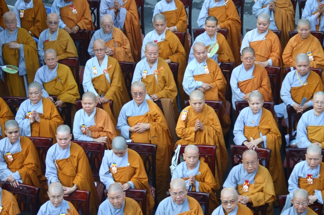 TP.HCM: Thiêng liêng đại lễ Phật đản tại chùa Phổ Quang