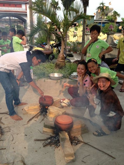 Hà Nội: Chùm ảnh đọng lại trong khóa tu mùa hè 2013 chùa Nam Du Thượng