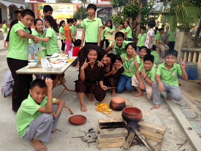 Hà Nội: Chùm ảnh đọng lại trong khóa tu mùa hè 2013 chùa Nam Du Thượng