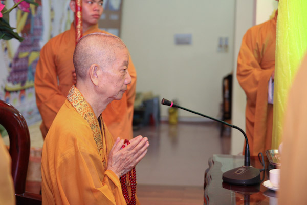 TP.HCM: HT. Thích Trí Quảng ban Pháp thoại tại tổ đình Giác Lâm