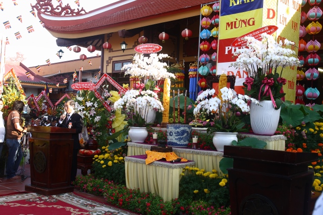 TP.HCM: Thiêng liêng đại lễ Phật đản tại chùa Phổ Quang