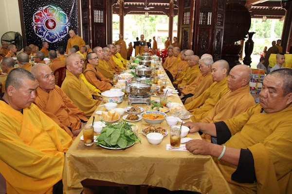 TP.HCM: Lễ húy kỵ thứ 15 cố HT. Thích Huệ Sanh tại TĐ Giác Lâm