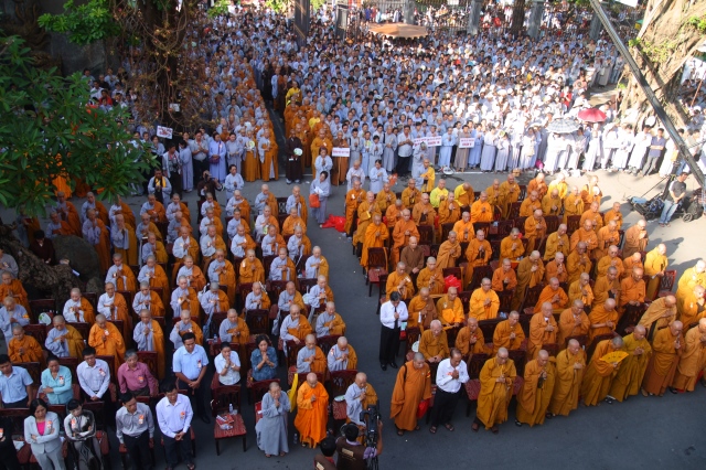 TP.HCM: Thiêng liêng đại lễ Phật đản tại chùa Phổ Quang