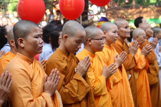 TP.HCM: Thiêng liêng đại lễ Phật đản tại chùa Phổ Quang