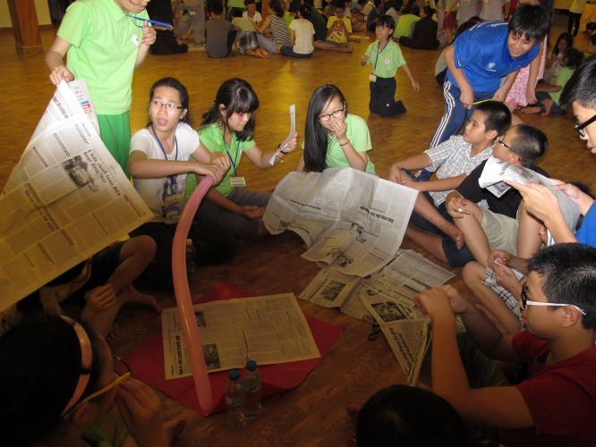 Hà Nội: Hoành tráng đêm thời trang – Văn nghệ tại khóa tu chùa Nam Dư Thượng