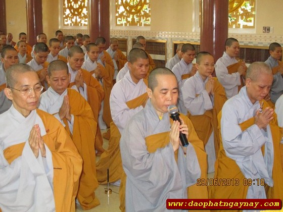 PHÂN BAN ĐẶC TRÁCH NI GIỚI TRUNG ƯƠNG CÚNG DƯỜNG  HẠ TRƯỜNG MIỀN ĐÔNG NAM BỘ NGÀY THỨ HAI