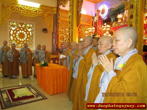 PHÂN BAN ĐẶC TRÁCH NI GIỚI TRUNG ƯƠNG CÚNG DƯỜNG  HẠ TRƯỜNG MIỀN ĐÔNG NAM BỘ NGÀY THỨ HAI
