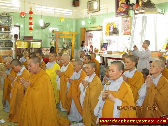 PHÂN BAN ĐẶC TRÁCH NI GIỚI TRUNG ƯƠNG CÚNG DƯỜNG  HẠ TRƯỜNG MIỀN ĐÔNG NAM BỘ NGÀY THỨ HAI
