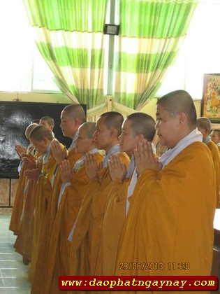 PHÂN BAN ĐẶC TRÁCH NI GIỚI TRUNG ƯƠNG CÚNG DƯỜNG  HẠ TRƯỜNG MIỀN ĐÔNG NAM BỘ NGÀY THỨ HAI