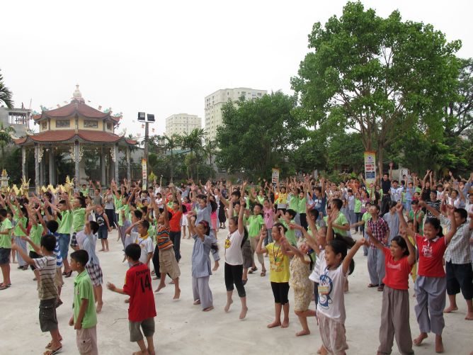 Hà Nội: Chùm ảnh đọng lại trong khóa tu mùa hè 2013 chùa Nam Du Thượng