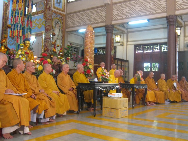 Ban Hoằng Pháp TW GHPGVN thăm trường hạ Khánh Hòa